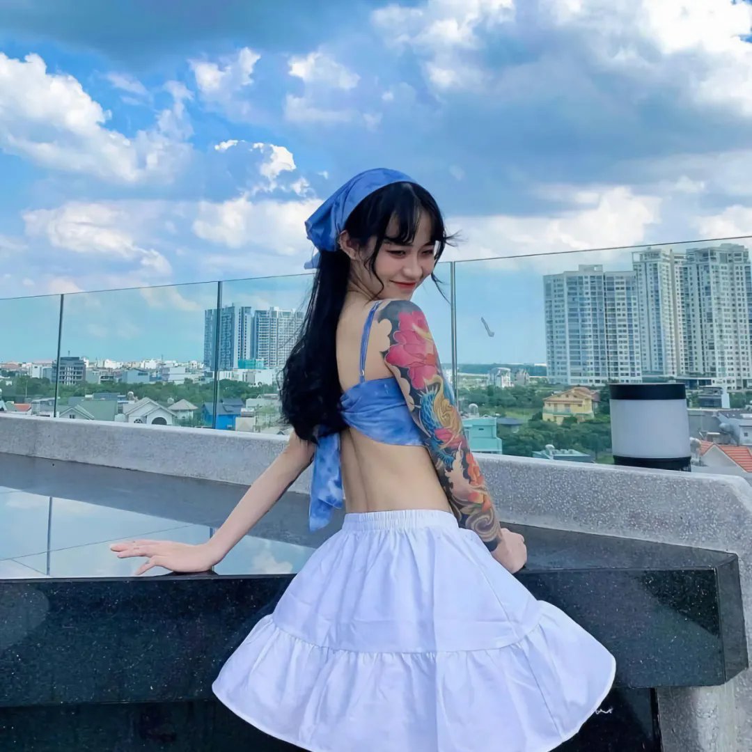 轻井泽夫人海报